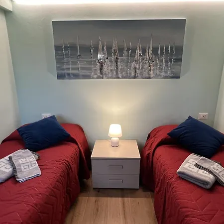 Mori 1 Con Bella Vista Nuovo Lägenhet *